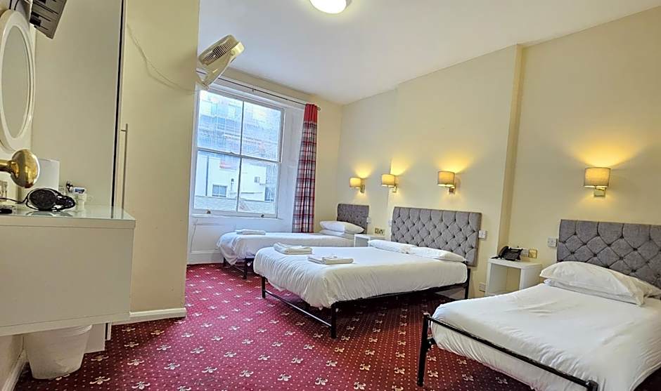 Hyde Park Court Hotel