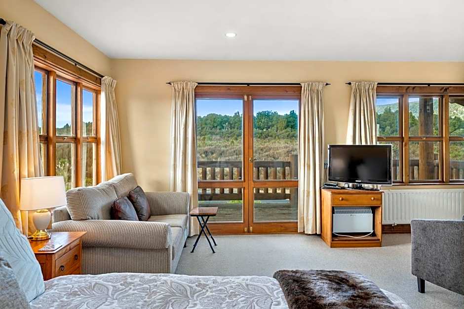 Mountain Heights Lodge