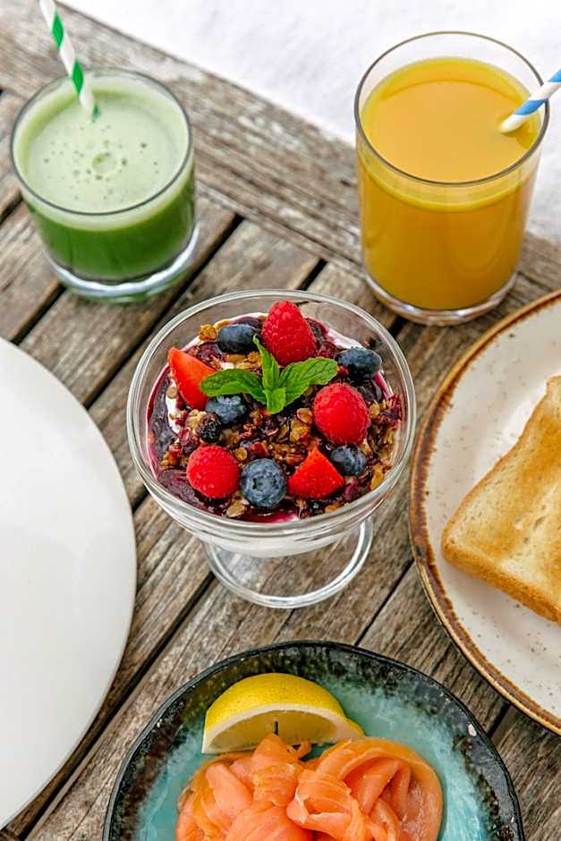 The Loren at Pink Beach