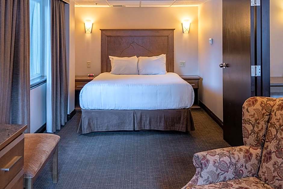 The Rundlestone Lodge