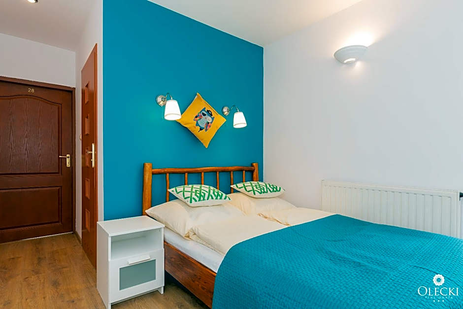 OLECKI Holiday House