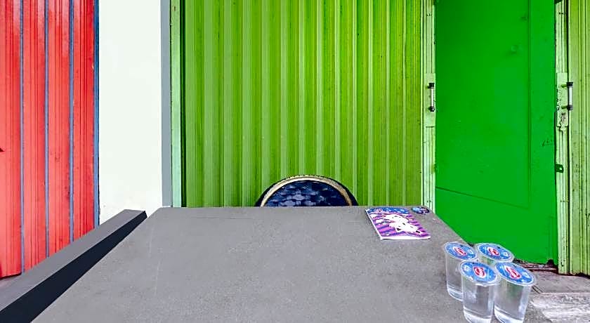 SPOT ON 92715 Joyoakis 2 Homestay Syariah