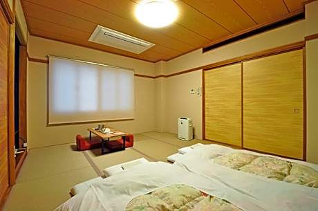 Japanese-Style Room
