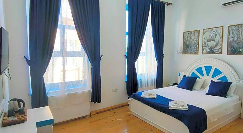 Buyukada Mavi Palas Hotel