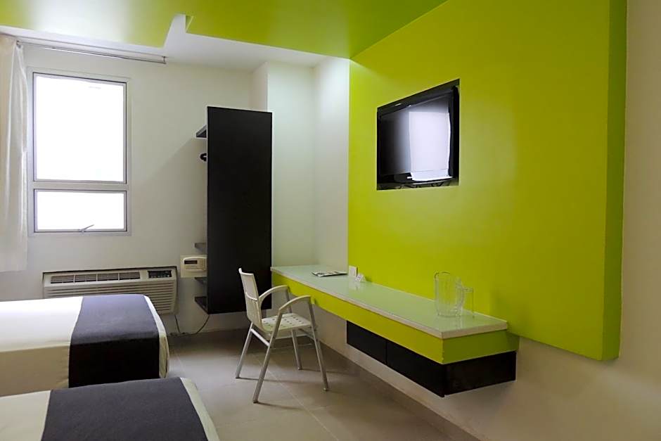 Nu Hotel