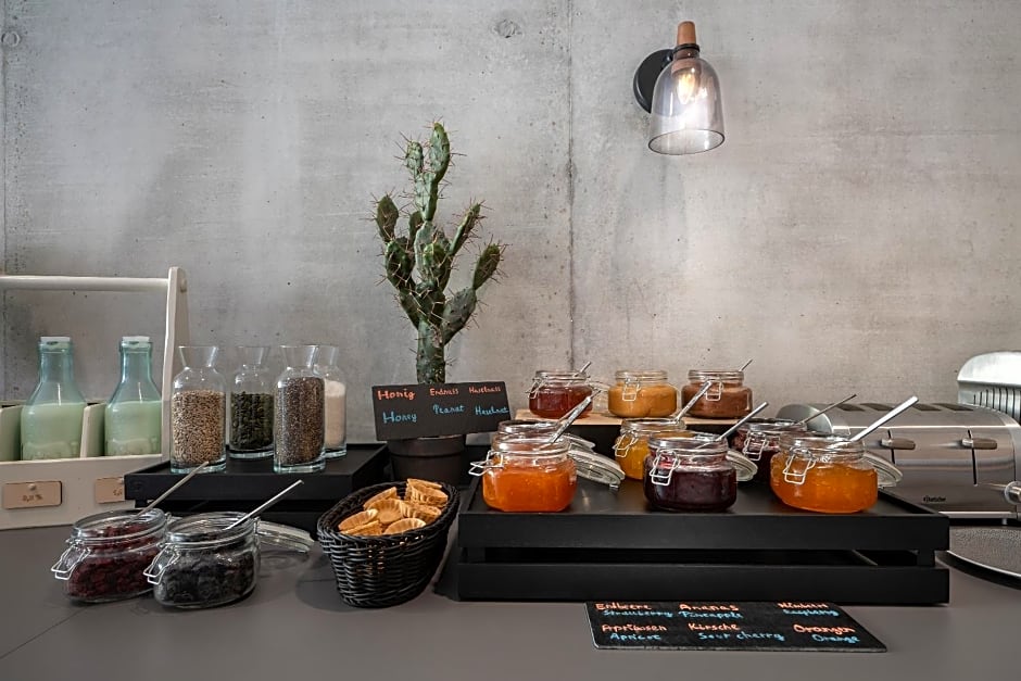 Holiday Inn - the niu, Timber Esslingen By IHG