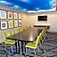 Holiday Inn Express Hotel & Suites Rochester By IHG