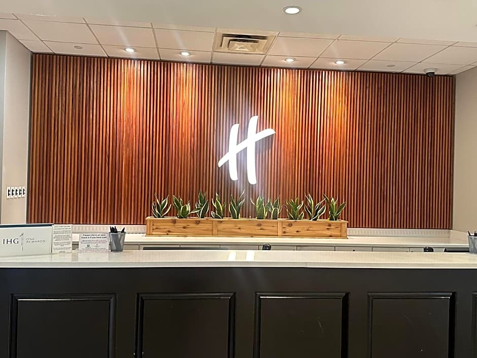 Holiday Inn Wilmington By IHG