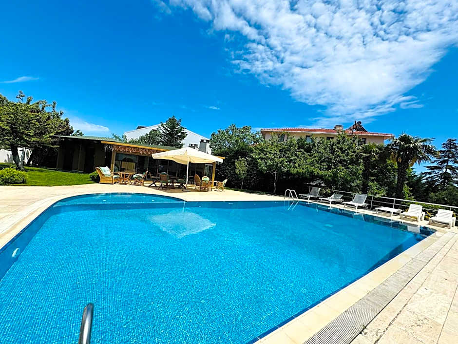 Treekos Suite Hotel Istanbul Airport