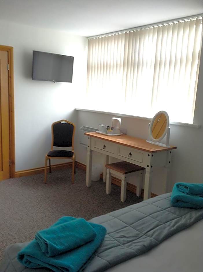 The Bear On The Square