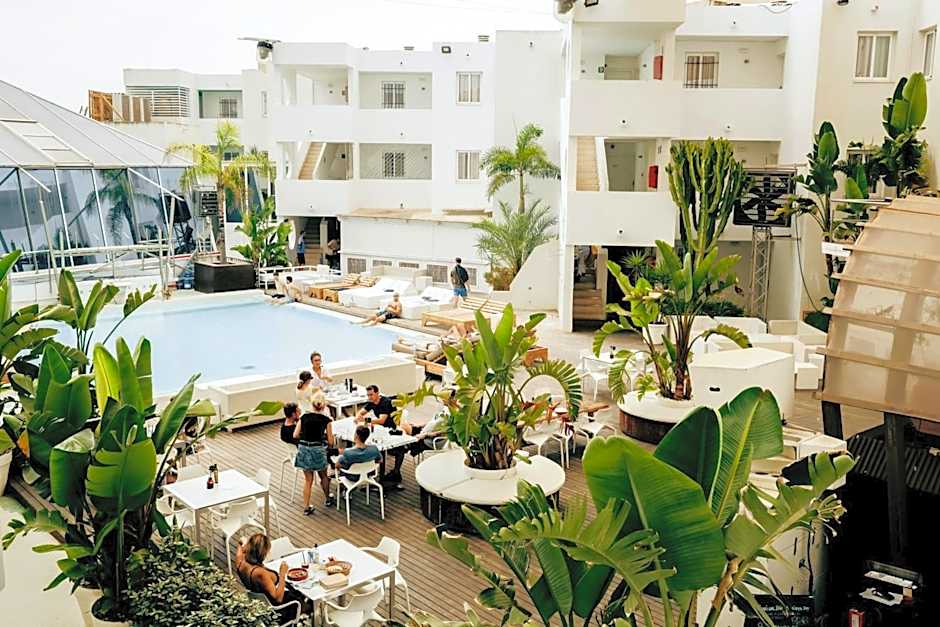 Apartamentos Bora Bora - Adults Only