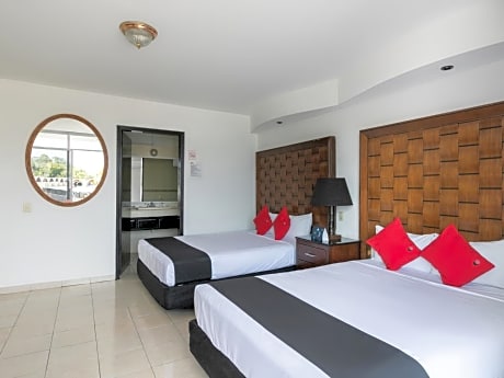 Deluxe Two Beds