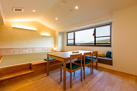 Suite Room with Tatami Area and Hot Spring Bath