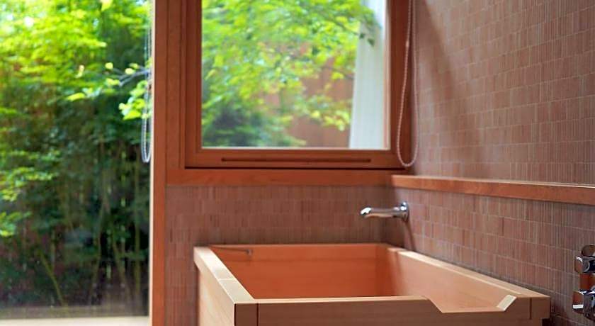 SHISHI-IWA HOUSE KARUIZAWA