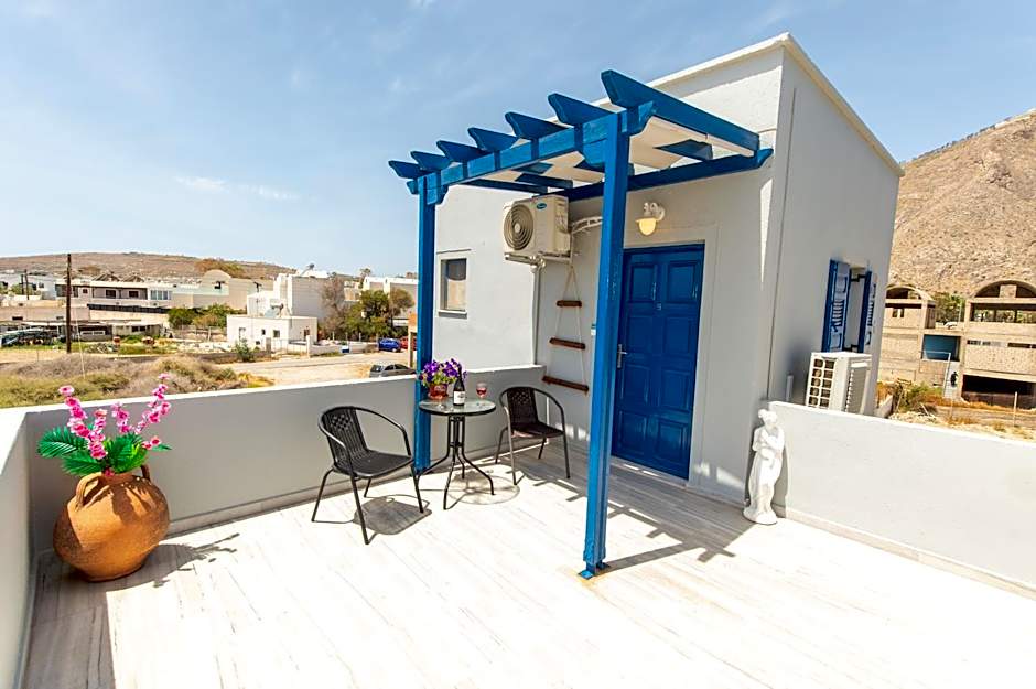 Lunar Seaside Hotel