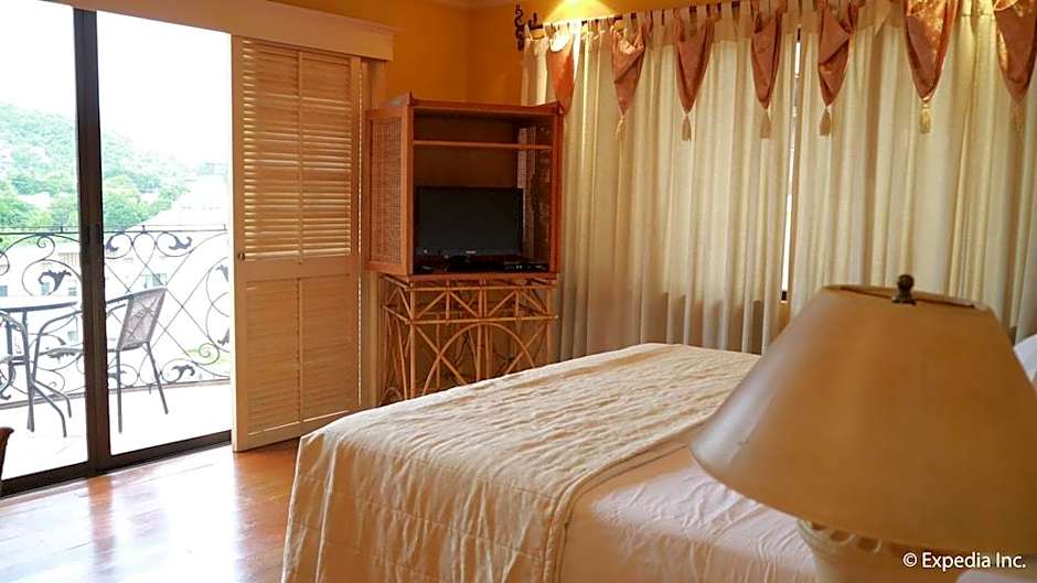 Sophia Suites Residence Hotel