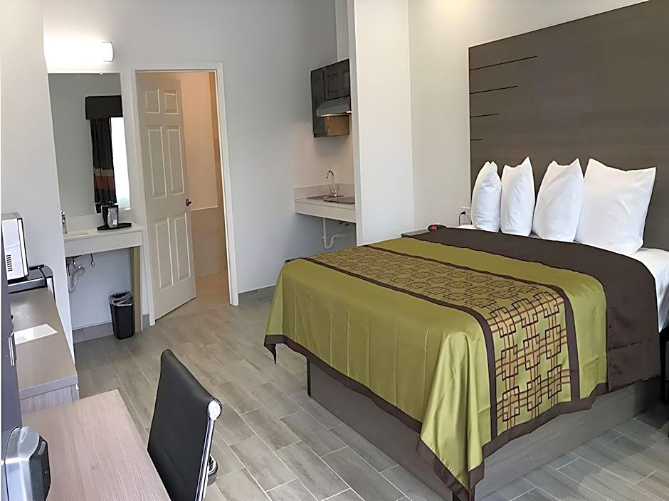 SureStay by Best Western Baytown