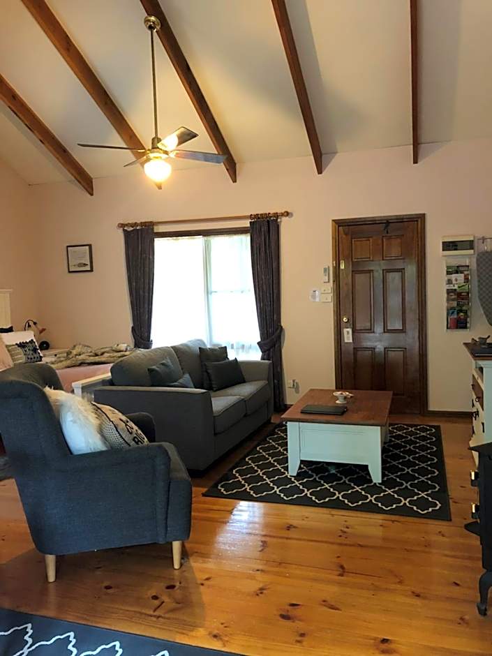 Glenview Retreat Luxury Accommodation