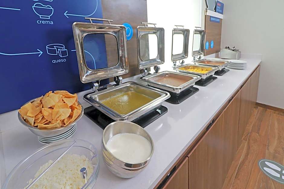 Holiday Inn Express - Monterrey - Fundidora By IHG