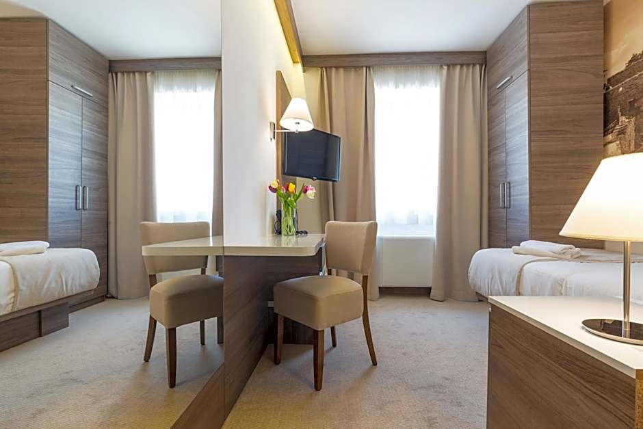 Hotel Royal Inn