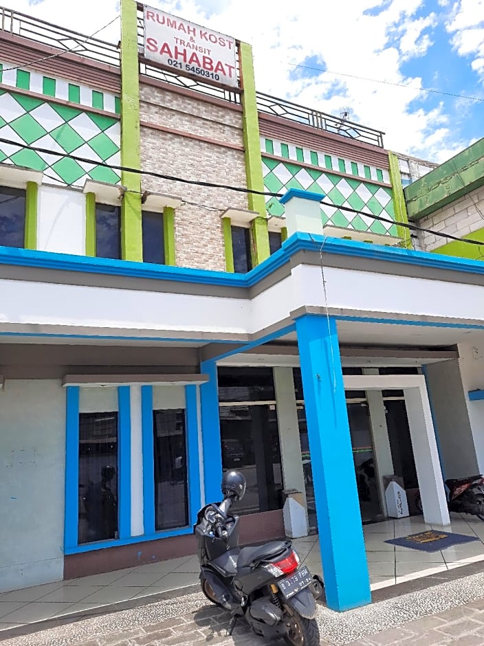 OYO 92470 Hotel Sahabat 2