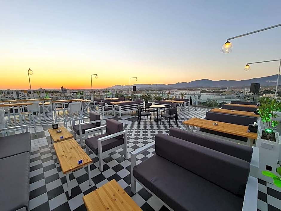 Sky Roof Hotel