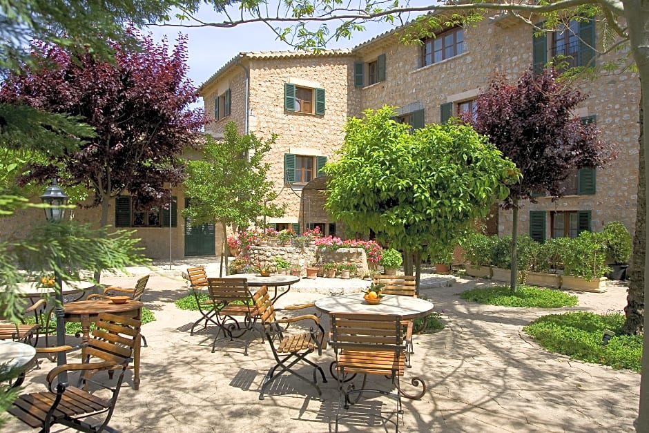 Hotel Finca Ca's Curial