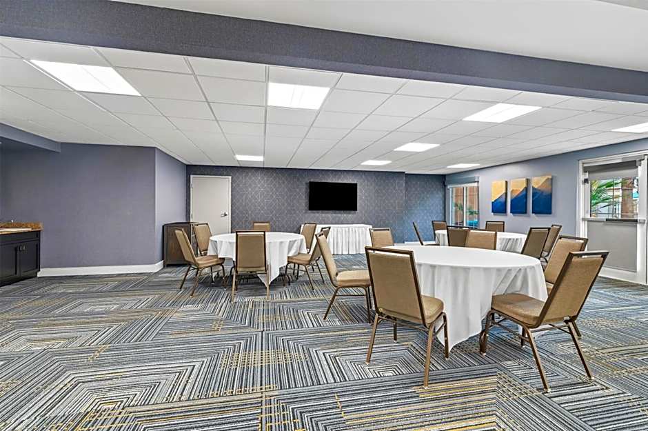 Homewood Suites by Hilton La Quinta