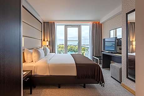 Executive One Bedroom Suite