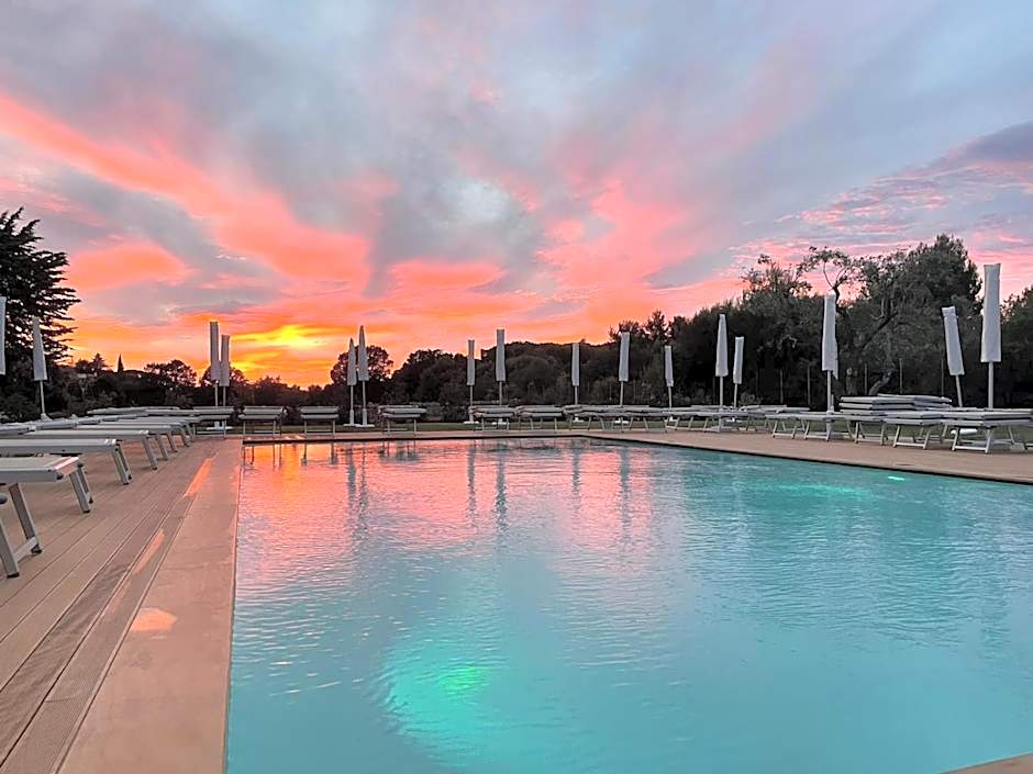 Hotel Castel Miramonti