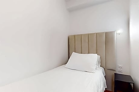 Single Room with Private Bathroom