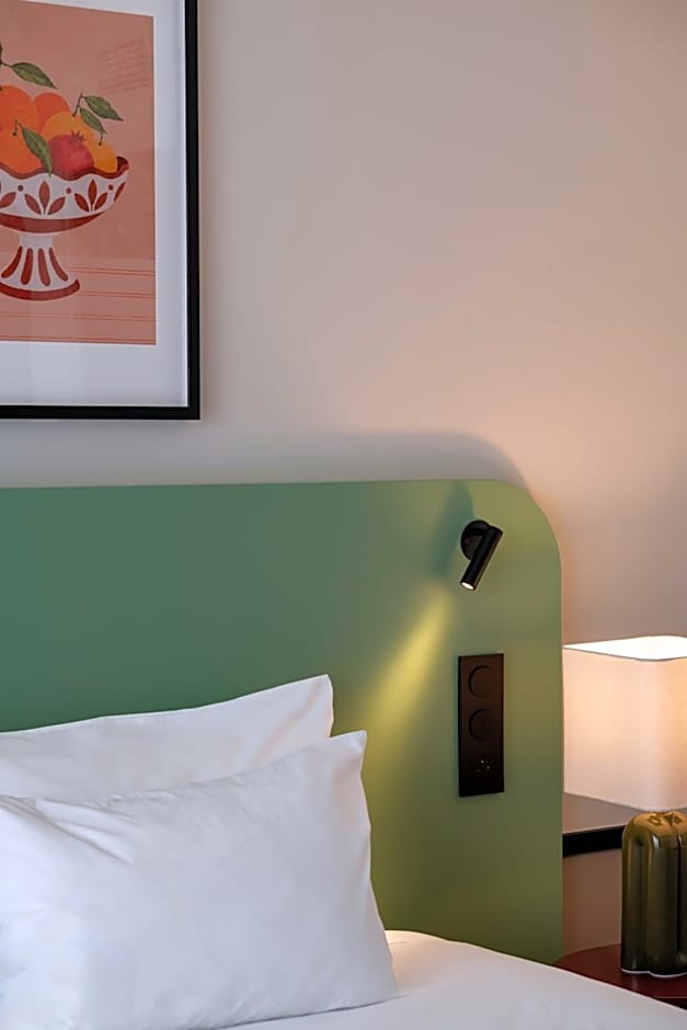 Hôtel Charlemagne by Happyculture