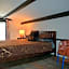 Raisin et Toile - French American Retreat