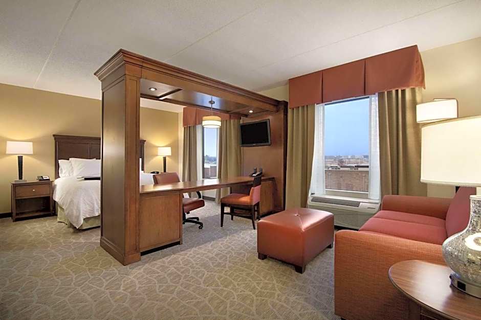 Hampton Inn & Suites Charles Town