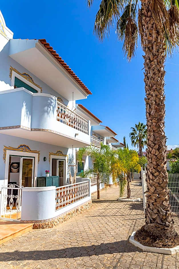 Giramar Apartamentos Turisticos