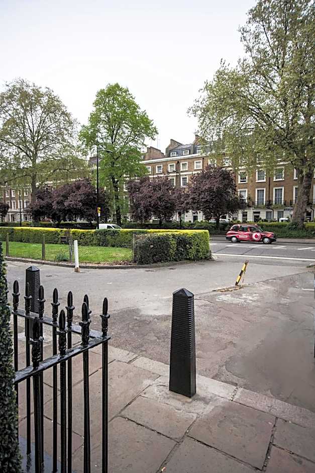 Classic Hyde Park Hotel