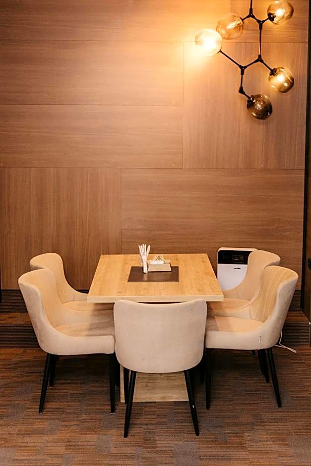 Hotel Koncept Residence