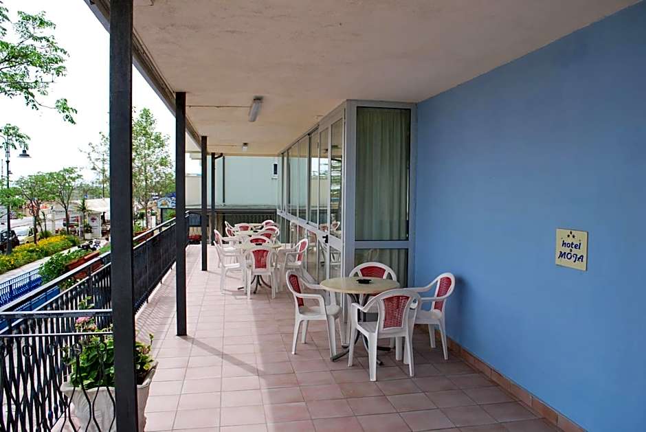 Hotel Moja