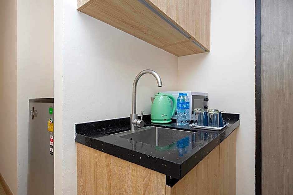 iCheck inn Darisa Patong