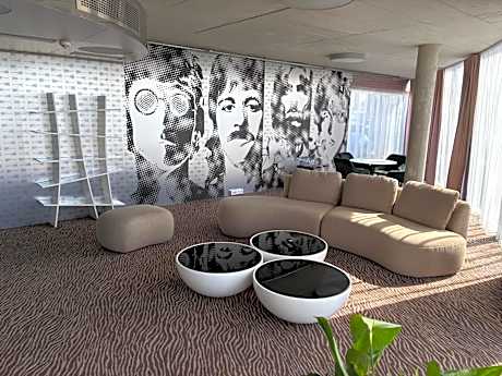 Suite with City View