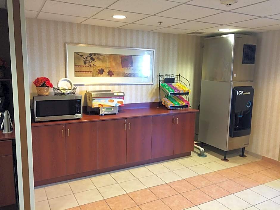 Microtel Inn & Suites By Wyndham Dover