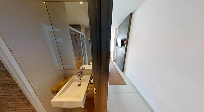 Redstar Hotel Jakarta