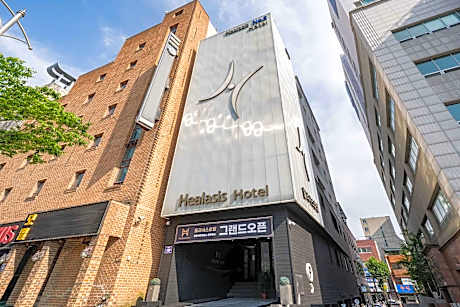 Healasis Hotel