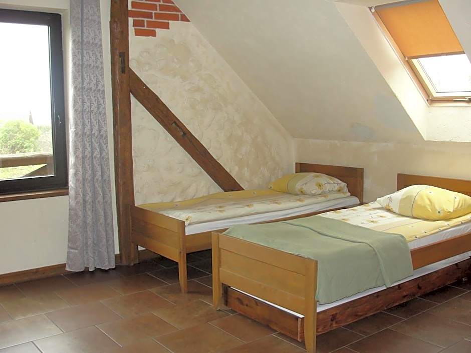 Pokoje i domki Saraceńska Chata