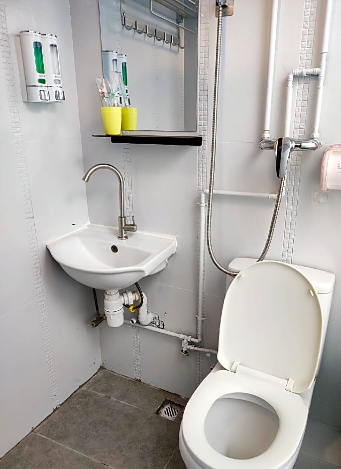 Tempo Inn - West Kowloon HSR Station