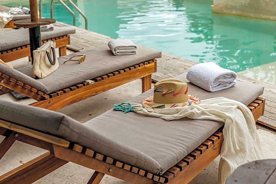 Caribbean Paradise Boutique Hotel