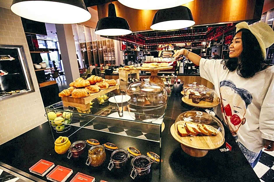 citizenM Paris La Defense