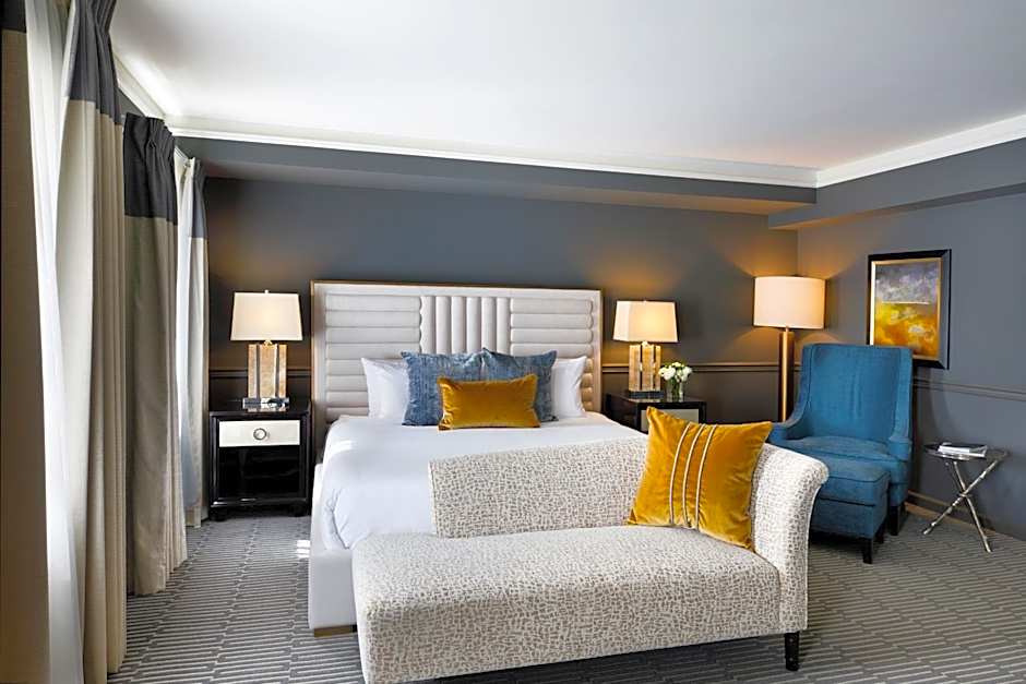Ambassador Hotel Tulsa, Autograph Collection by Marriott
