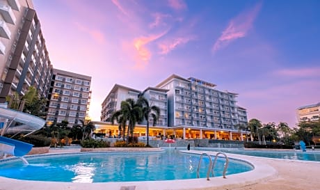 Solea Mactan Resort