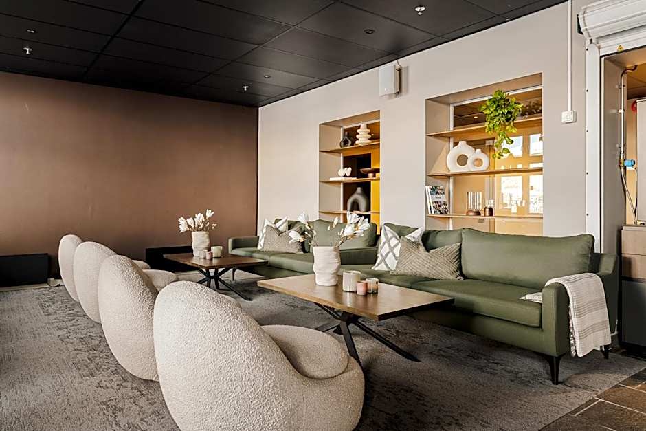 Enter St Elisabeth Hotel & Spa